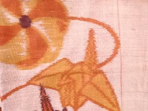 アンティーク　折鶴にねじ花模様織り出し銘仙着物